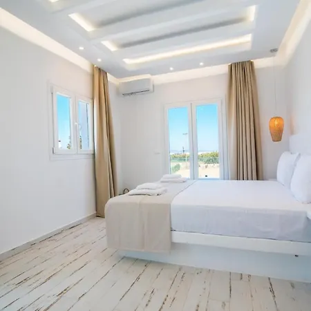 Luxury Plaka (Naxos)