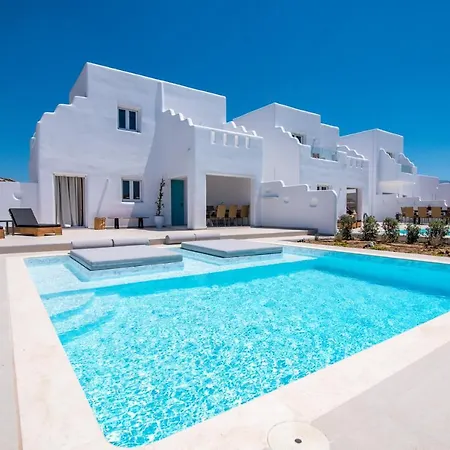 Luxury Villa *
